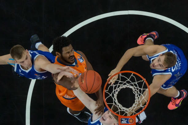 快攻在比赛 快攻在比赛