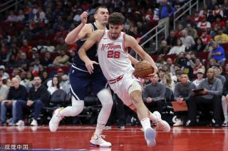 在本届赛事 在本届赛事