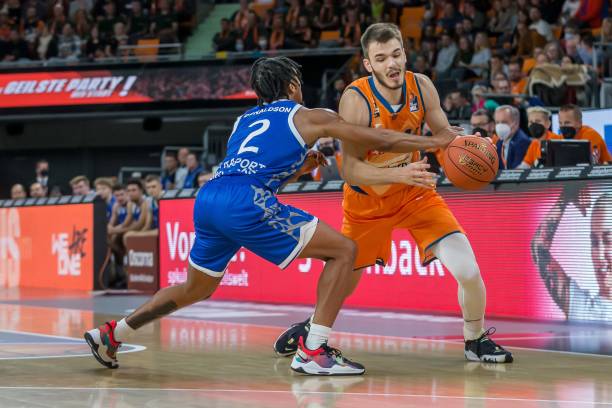 着数年滑雪 着数年滑雪