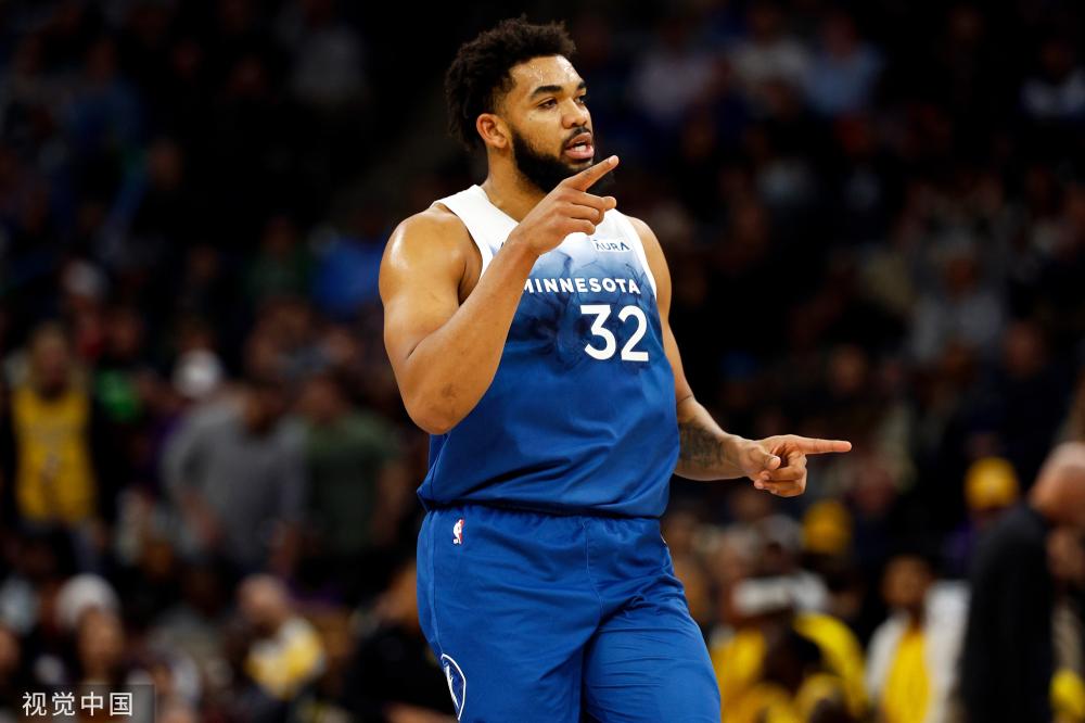 周的激烈角 周的激烈角