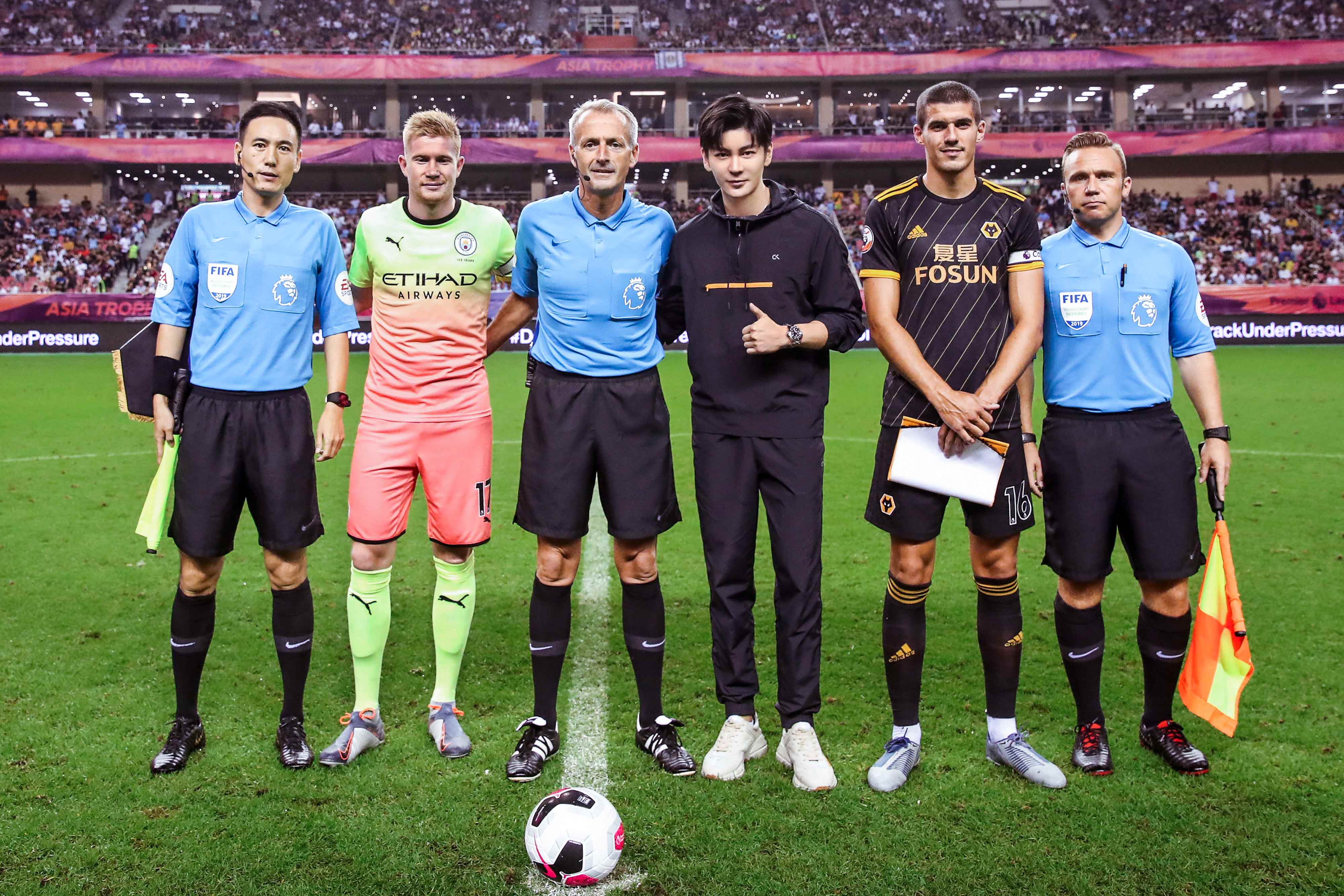 并且创造出 并且创造出